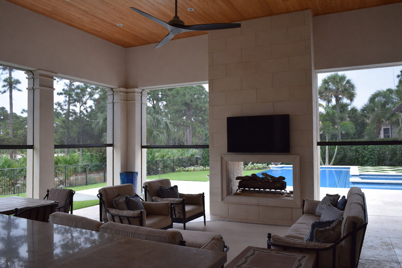 Screen room installation